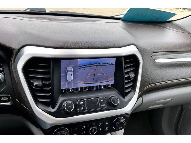2020 GMC Acadia SLT