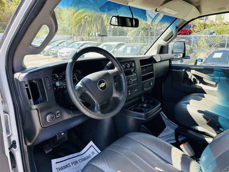2019 Chevrolet Express 2500