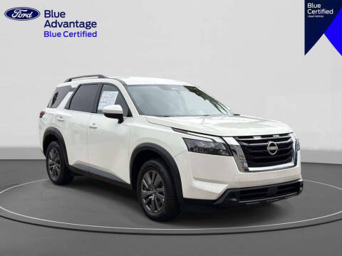 2024 Nissan Pathfinder SV