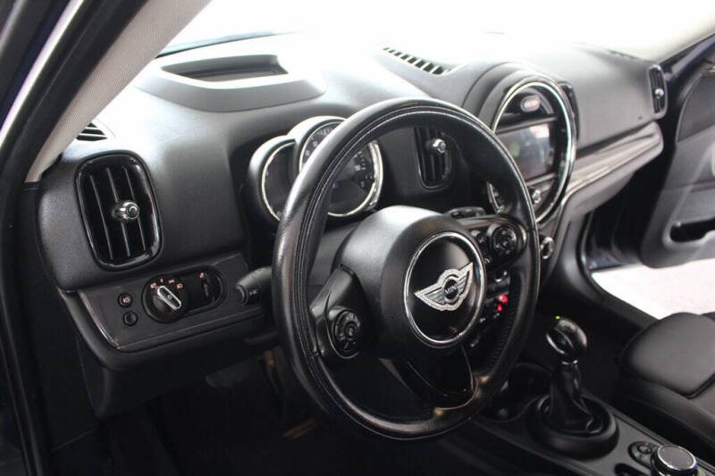 2018 MINI Countryman Cooper