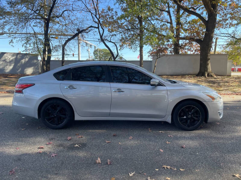 2014 Nissan Altima SV photo 7