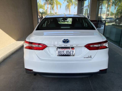 2020 Toyota Camry Hybrid LE