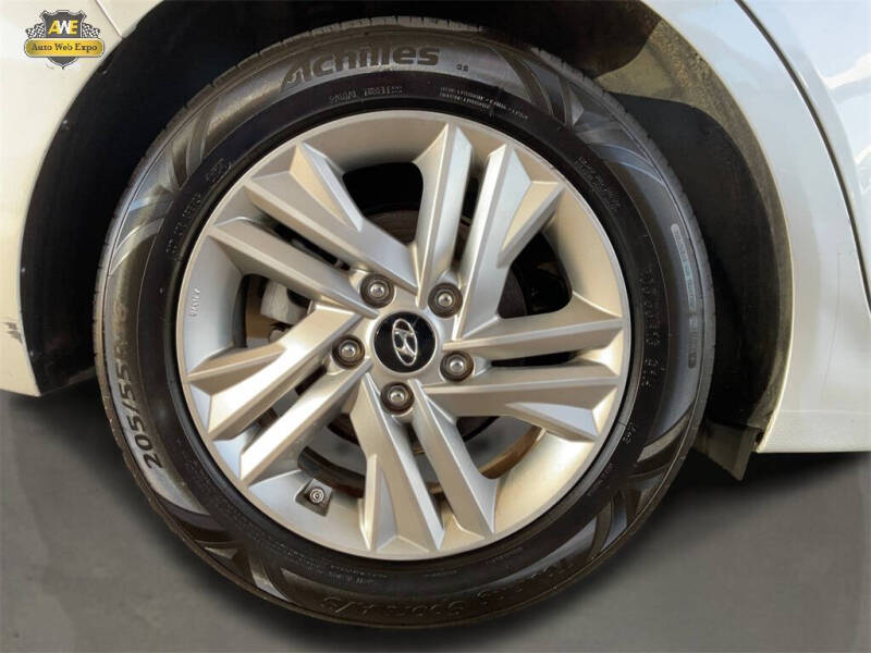 2020 Hyundai Elantra