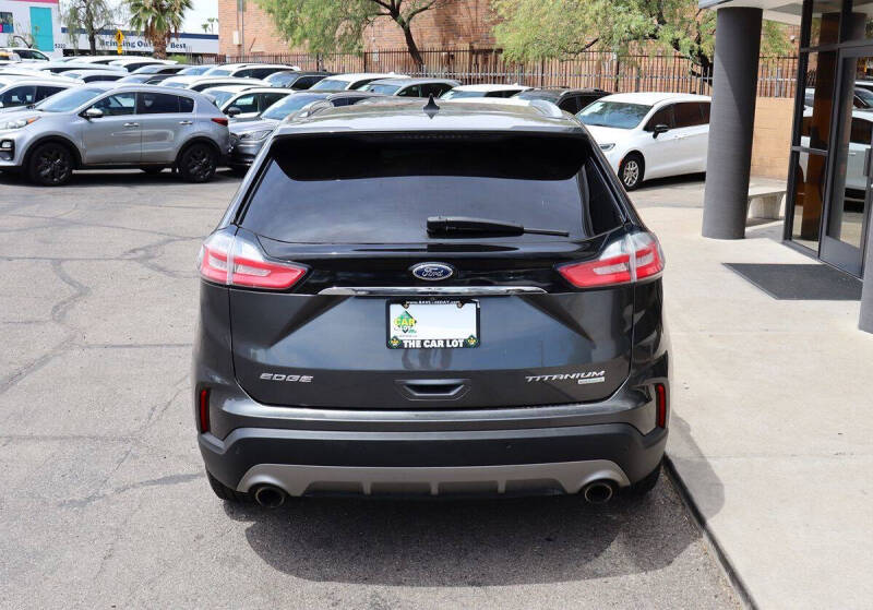 2020 Ford Edge Titanium