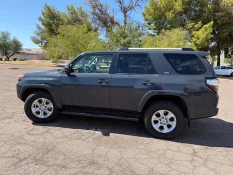 2024 Toyota 4Runner SR5