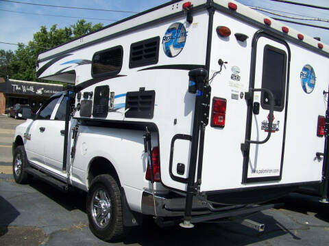 2019 Real Lite slide in truck camper for sale at lemity motor sales in Zanesville OH