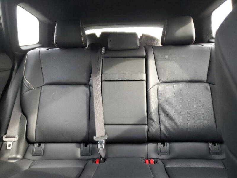 2025 Toyota Crown Signia XLE