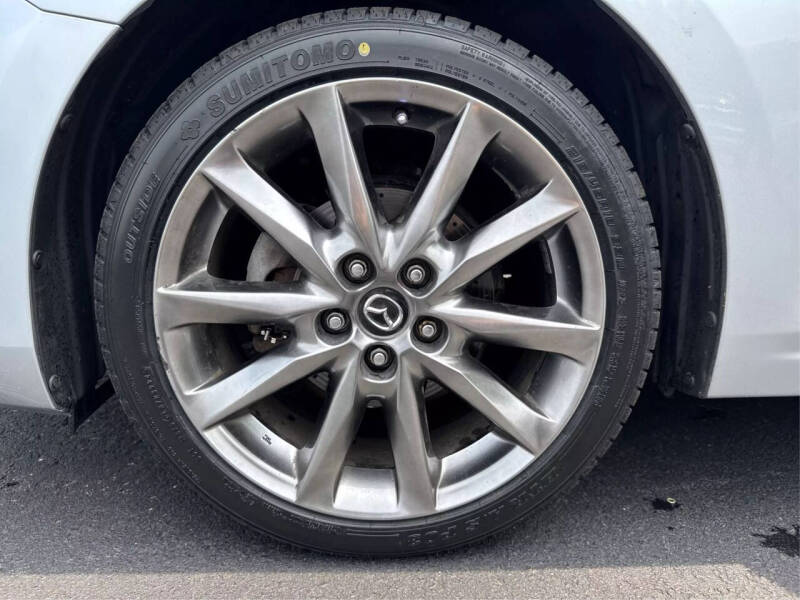 2018 Mazda MAZDA3 Touring