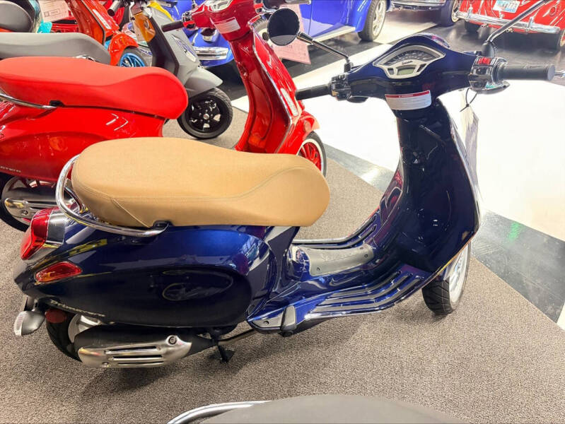 2023 Vespa Primavera 50