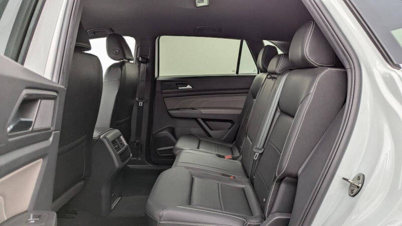 2023 Volkswagen Atlas Cross Sport SE