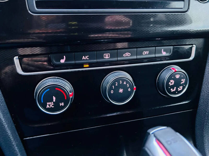 2015 Volkswagen Golf GTI