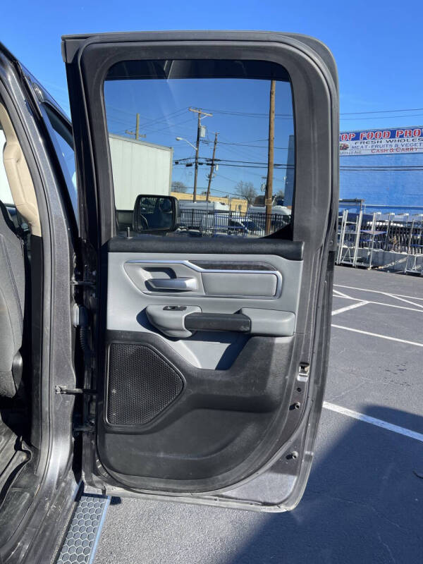 2019 RAM 1500 Big Horn