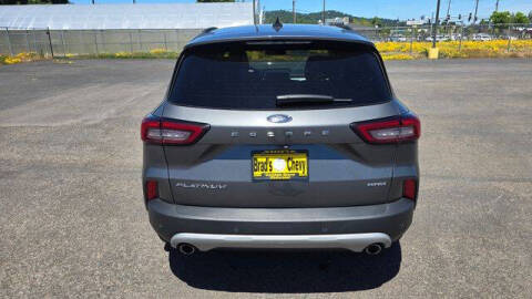 2025 Ford Escape Platinum