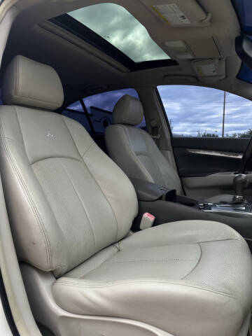 2011 Infiniti G37 Sedan x Sport Appearance Edition