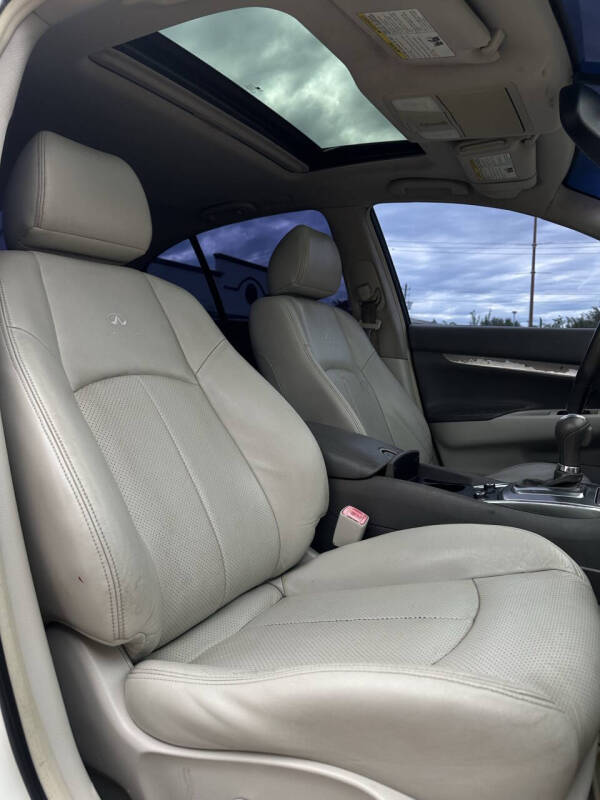 2011 Infiniti G37 Sedan x Sport Appearance Edition