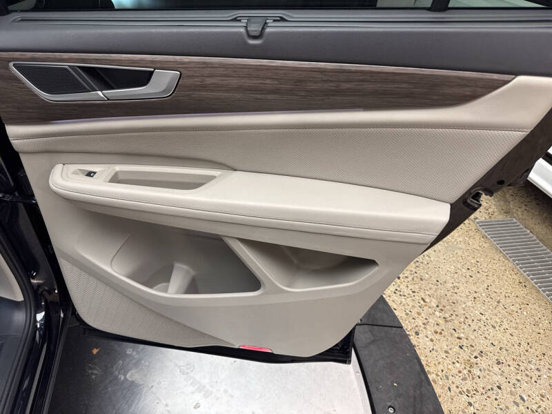 2024 Volkswagen Atlas SEL 4Motion