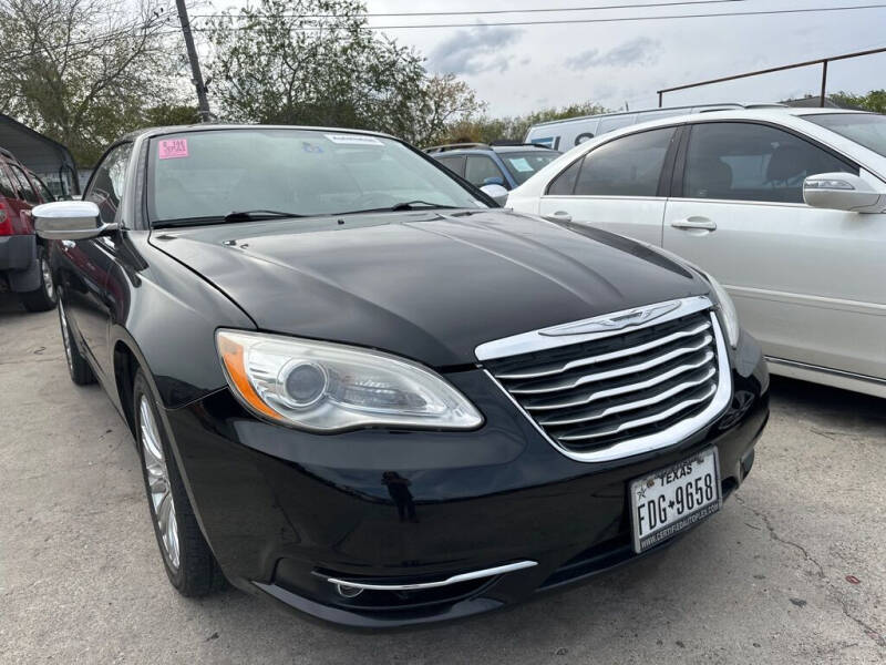 2011 Chrysler 200 Limited