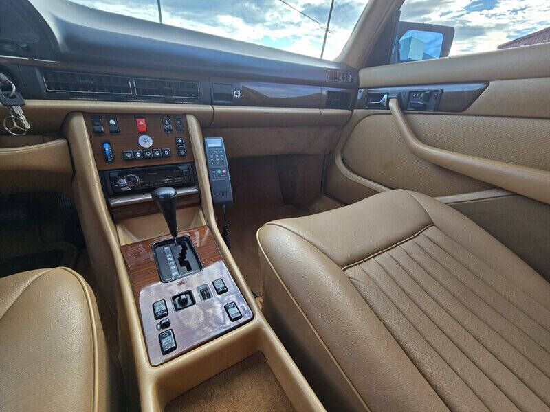 1988 Mercedes-Benz 420-Class 420 SEL