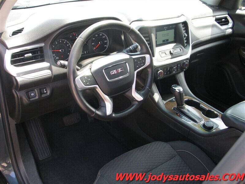2019 GMC Acadia SLE-1