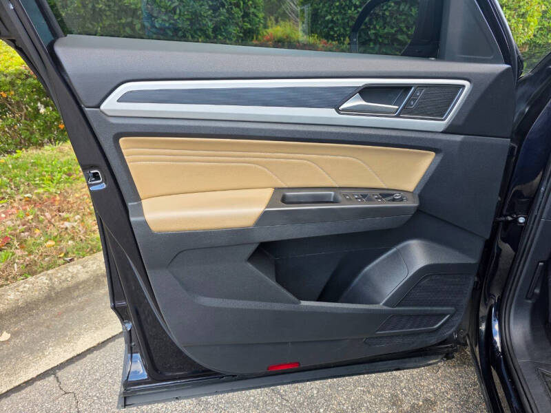 2022 Volkswagen Atlas Cross Sport V6 SE 4Motion