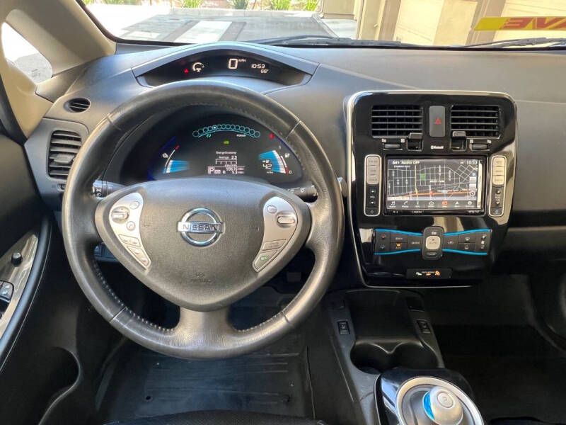 2016 Nissan LEAF SL