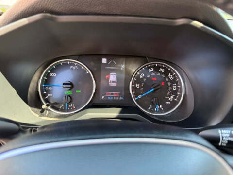 2022 Toyota RAV4 Hybrid XLE Premium