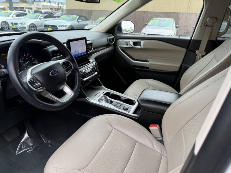 2023 Ford Explorer Limited