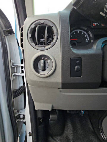 2013 Ford E-Series E-150