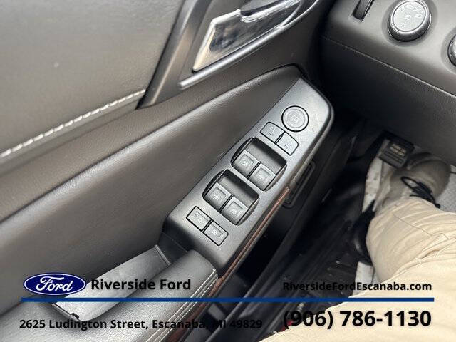 2018 GMC Yukon XL SLT Standard Edition