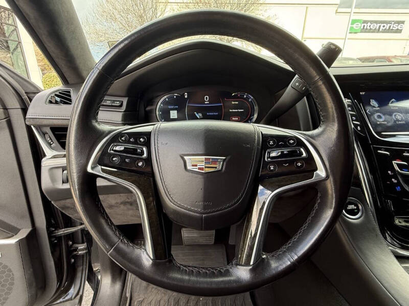 2017 Cadillac Escalade ESV Platinum