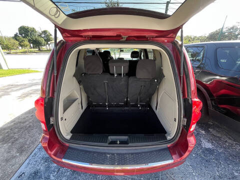 2015 Dodge Grand Caravan SE