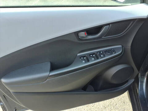 2020 Hyundai Kona SE