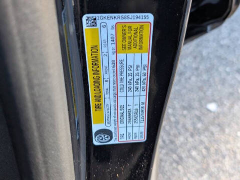 2025 GMC Acadia Elevation