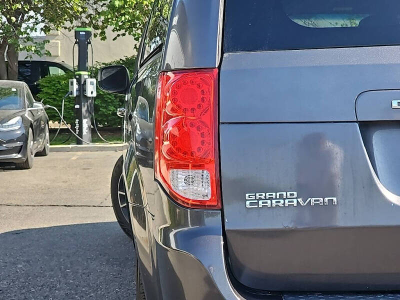 2018 Dodge Grand Caravan SE
