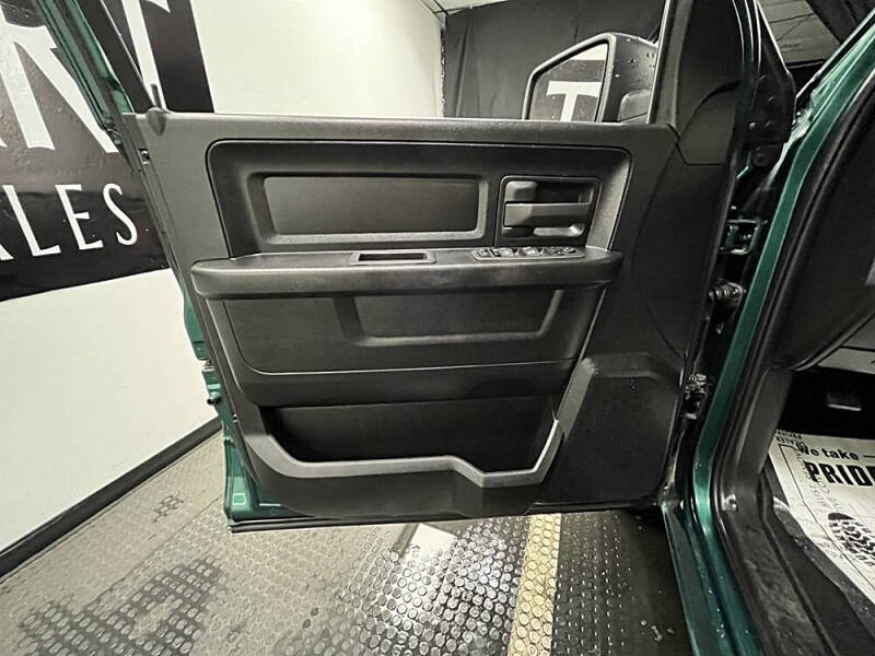 2022 RAM 1500 Classic Tradesman