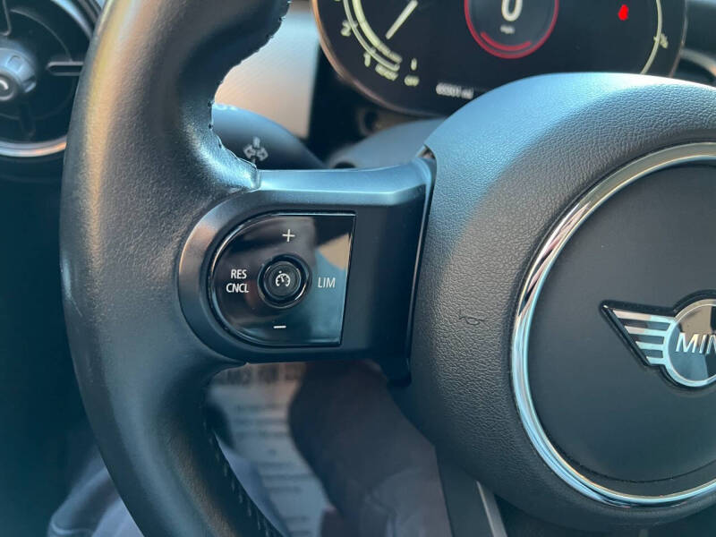 2022 MINI Hardtop 2 Door Oxford Edition