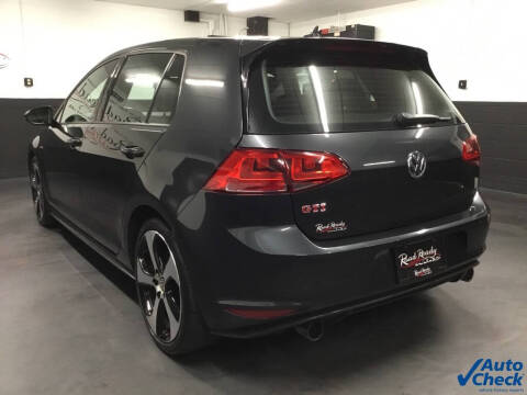 2017 Volkswagen Golf GTI SE