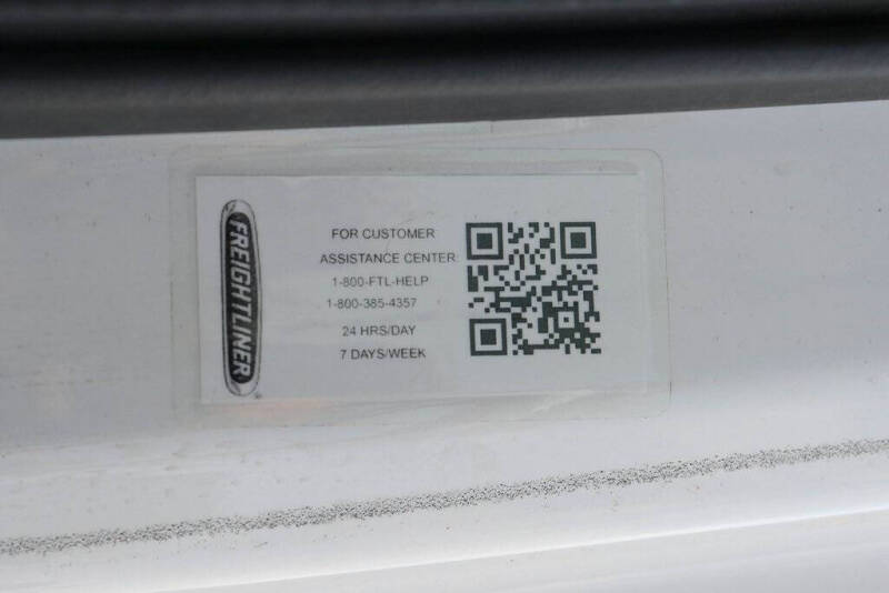 2017 Freightliner M2 106