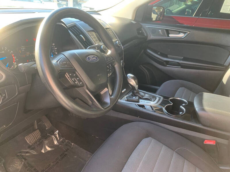 2018 Ford Edge SE