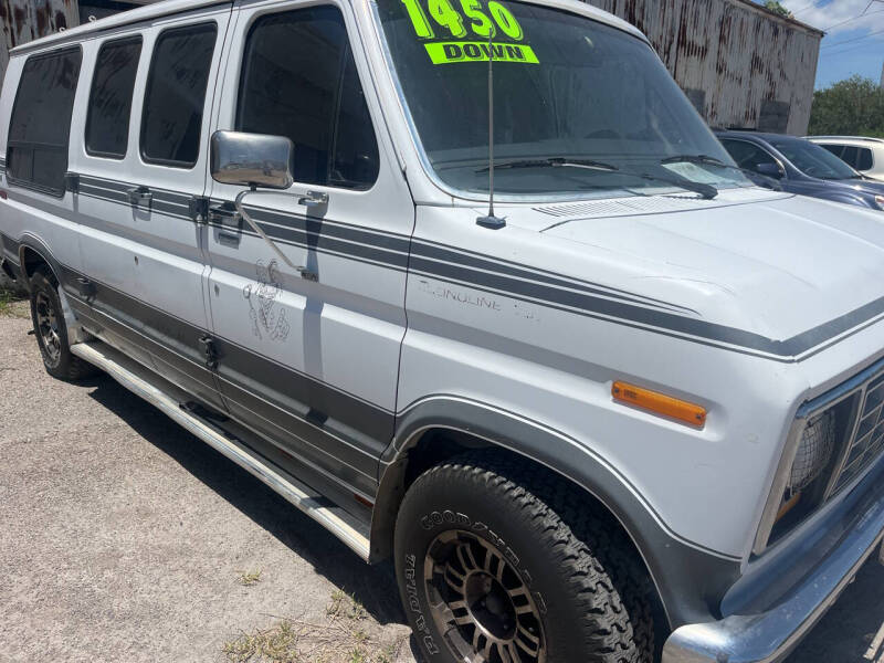 1989 Ford E-Series E-150