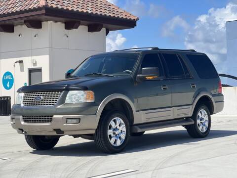 2004 Ford Expedition for sale at D & D Used Cars in New Port Richey FL