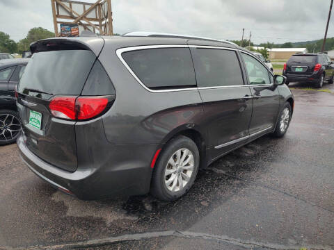 2018 Chrysler Pacifica Touring L Plus