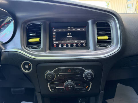 2019 Dodge Charger SXT