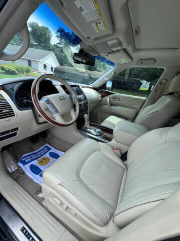 2015 Infiniti QX80