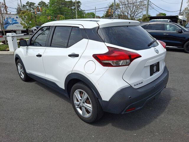 2020 Nissan Kicks S