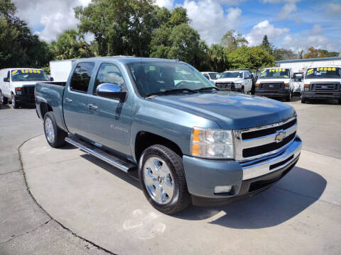 2011 Chevrolet Silverado 1500 for sale at Mike's Trucks & Cars in Port Orange FL