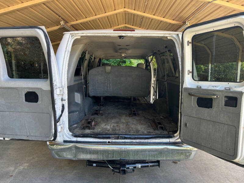 2014 Ford E-Series E-350 SD XLT