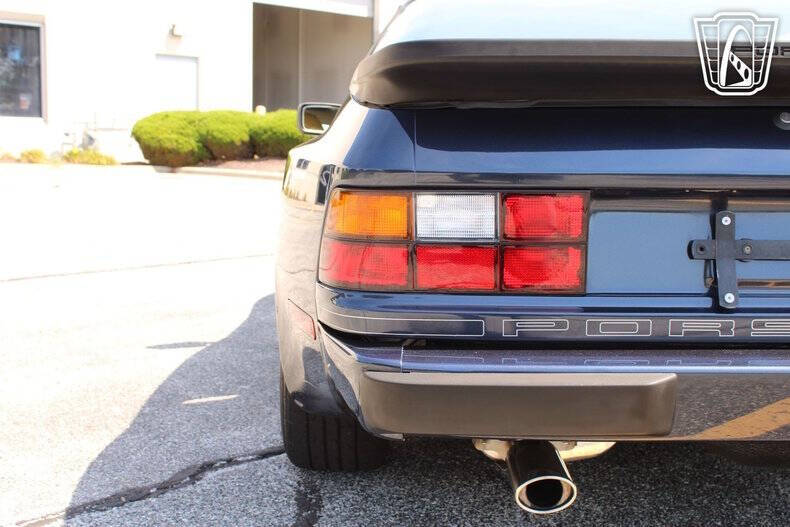 1987 Porsche 944 S