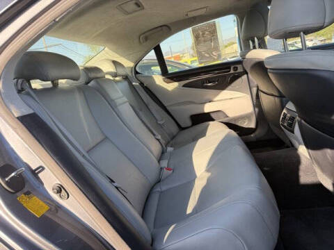 2014 Lexus LS 460