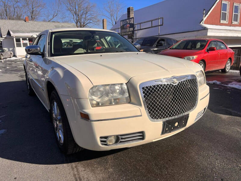 2010 Chrysler 300 for sale at Dracut's Car Connection in Methuen MA